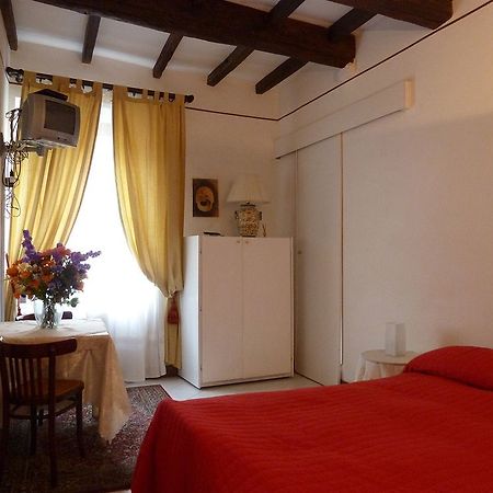 Bb Santa Rosa Bed & Breakfast Viterbo Exterior photo