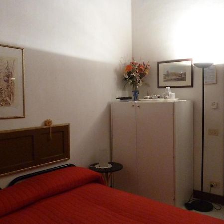 Bb Santa Rosa Bed & Breakfast Viterbo Room photo