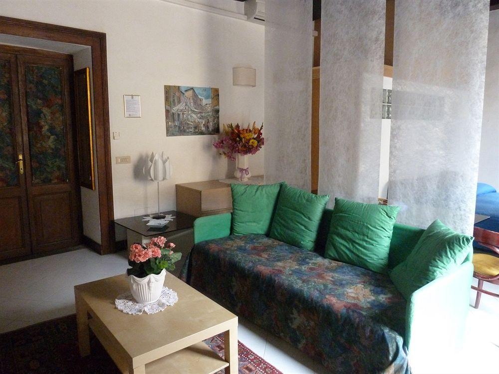 Bb Santa Rosa Bed & Breakfast Viterbo Exterior photo