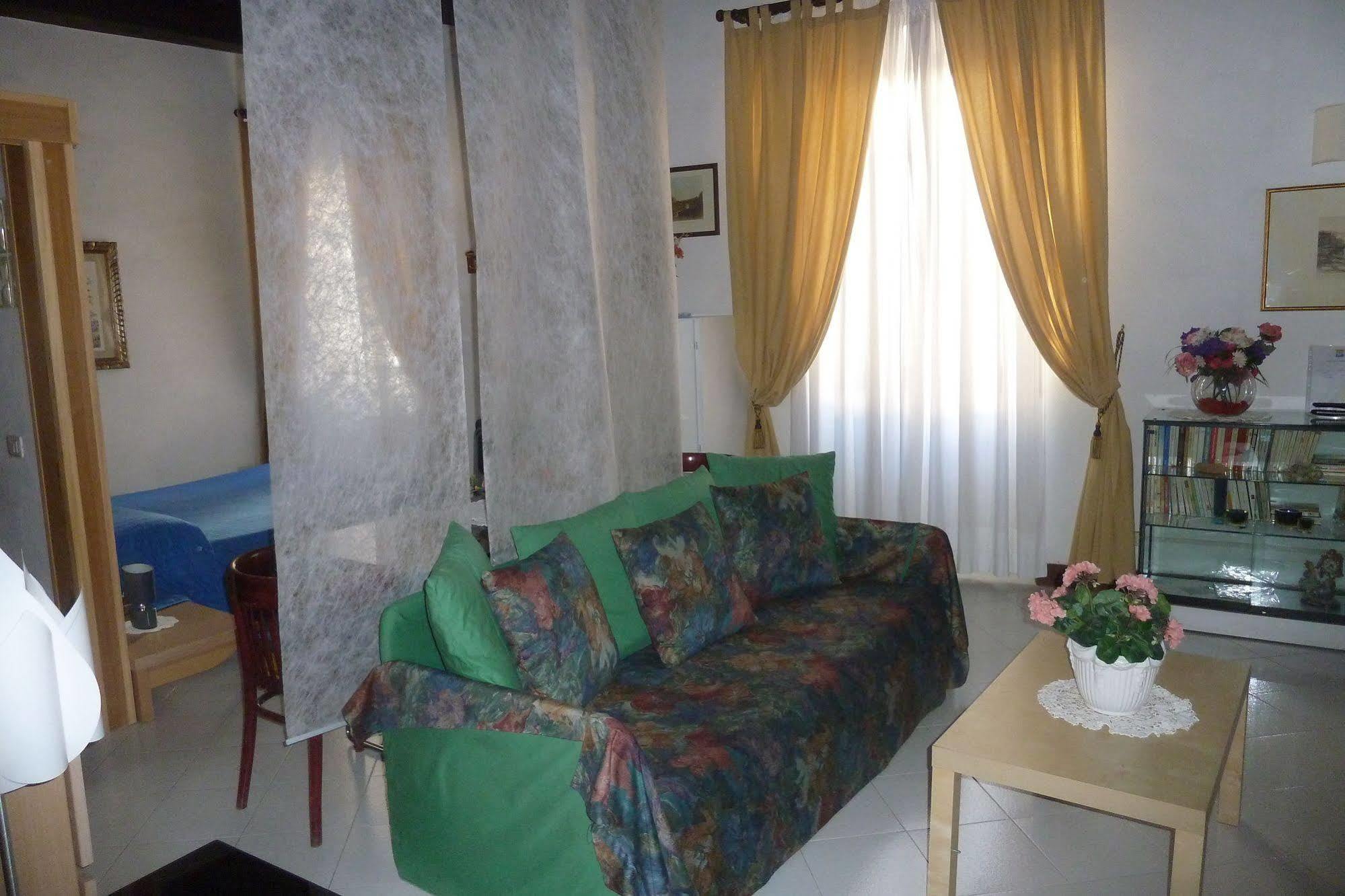 Bb Santa Rosa Bed & Breakfast Viterbo Exterior photo